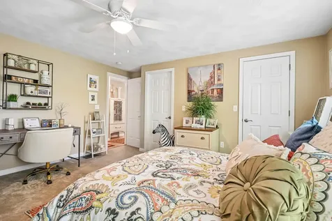6 Patriot Drive Hampstead NH 03826