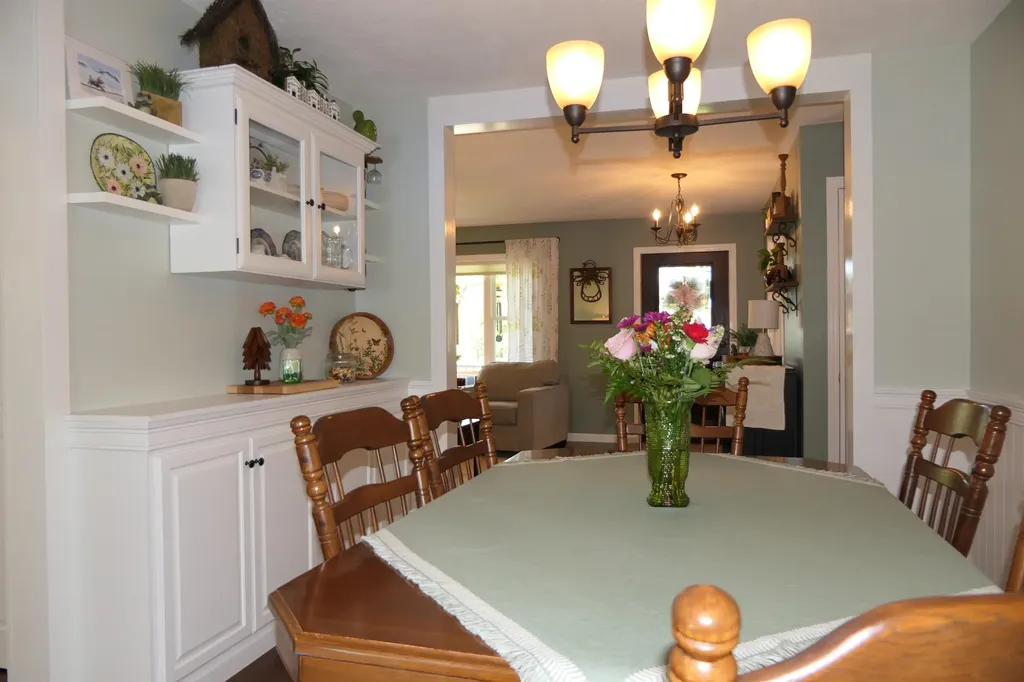 27 Thorpe Avenue Extension St. Albans Town VT 05478