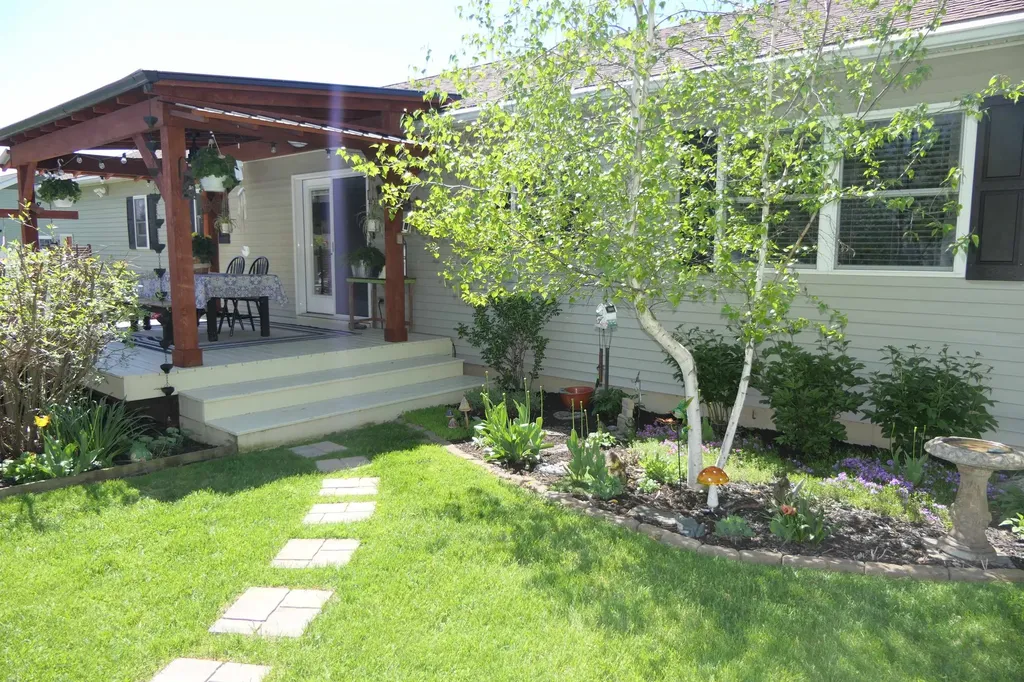 27 Thorpe Avenue Extension St. Albans Town VT 05478