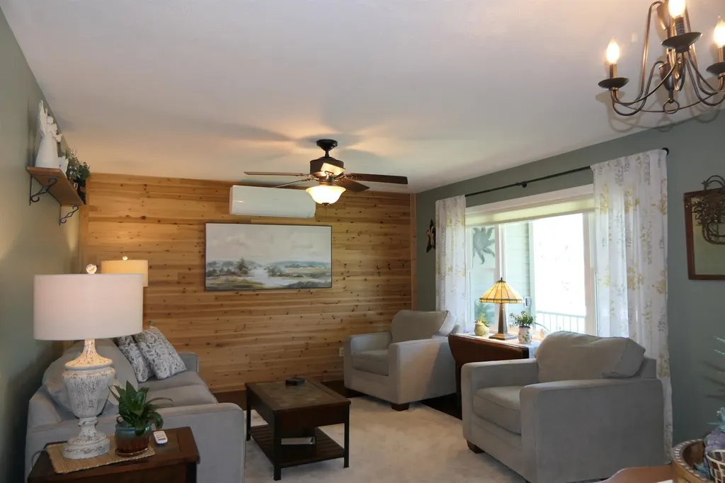 27 Thorpe Avenue Extension St. Albans Town VT 05478
