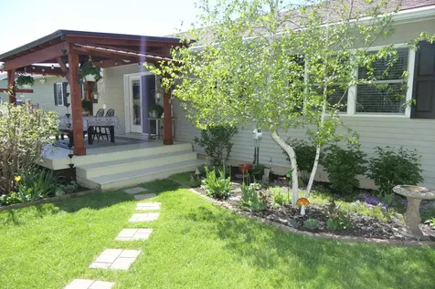 27 Thorpe Avenue Extension St. Albans Town VT 05478