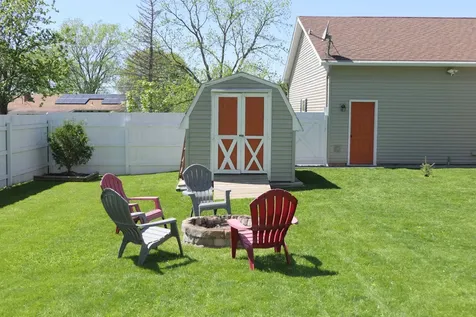 27 Thorpe Avenue Extension St. Albans Town VT 05478