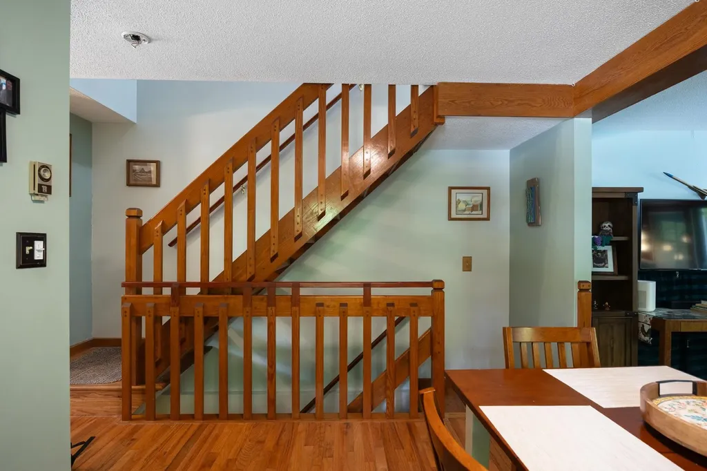 132 Whispering Pines Colchester VT 05446