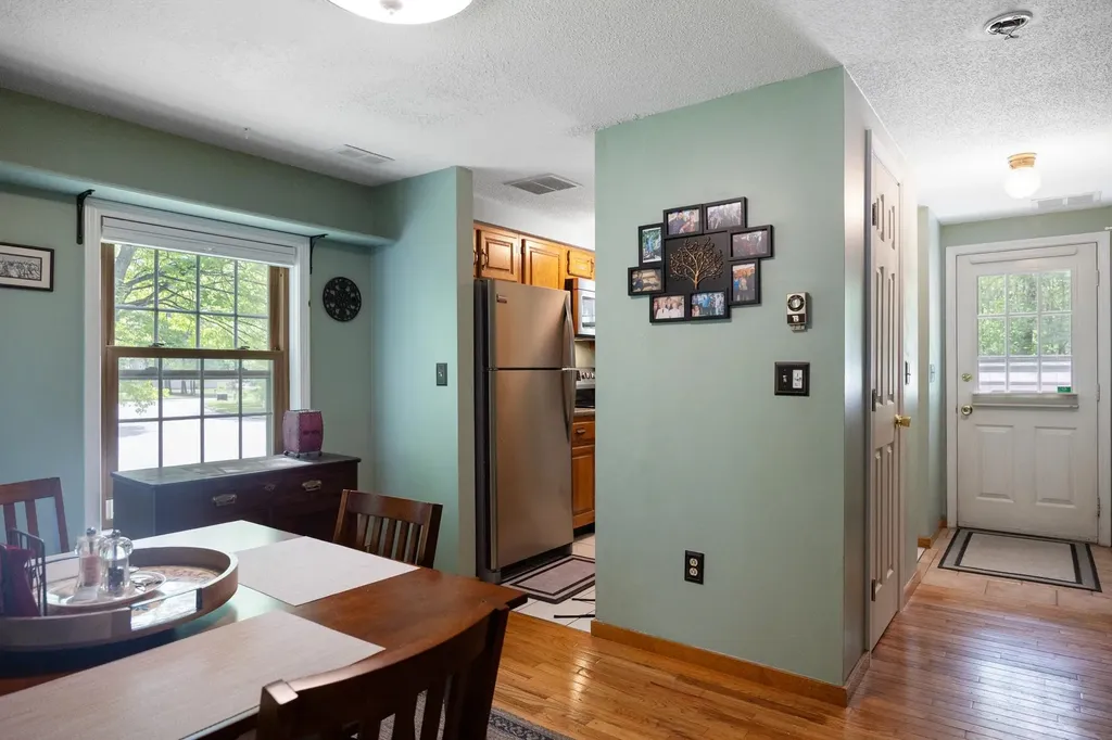 132 Whispering Pines Colchester VT 05446