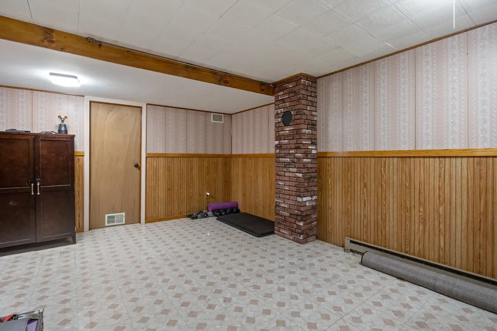 132 Whispering Pines Colchester VT 05446