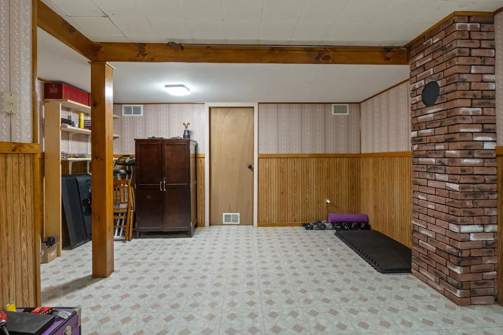132 Whispering Pines Colchester VT 05446