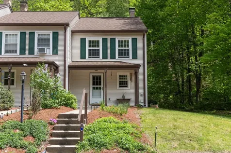 132 Whispering Pines Colchester VT 05446