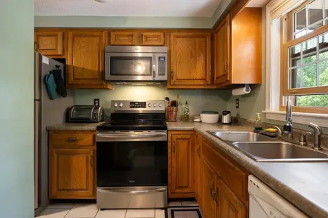 132 Whispering Pines Colchester VT 05446
