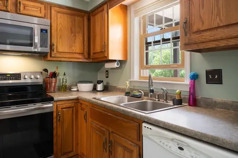 132 Whispering Pines Colchester VT 05446