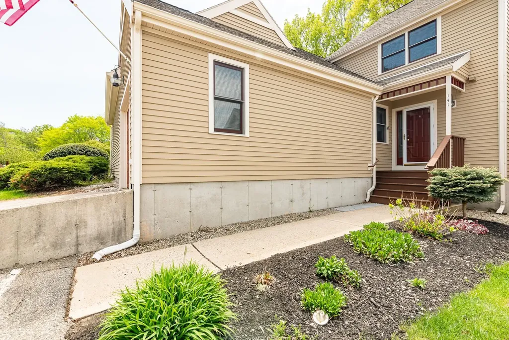 141 Spinnaker Way Portsmouth NH 03801
