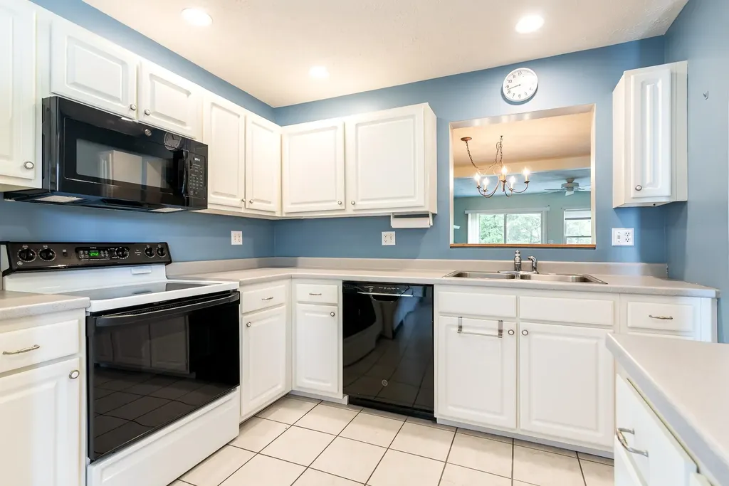 141 Spinnaker Way Portsmouth NH 03801
