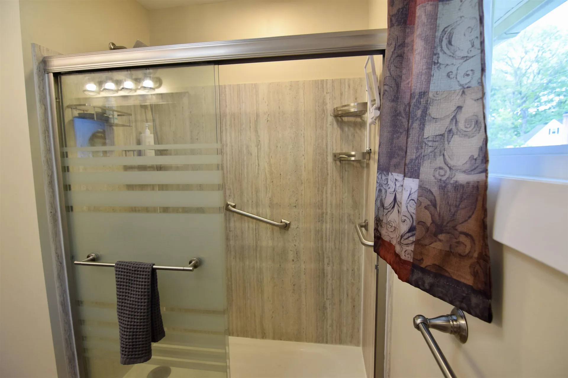 9 Wildwood Avenue Claremont NH 03743