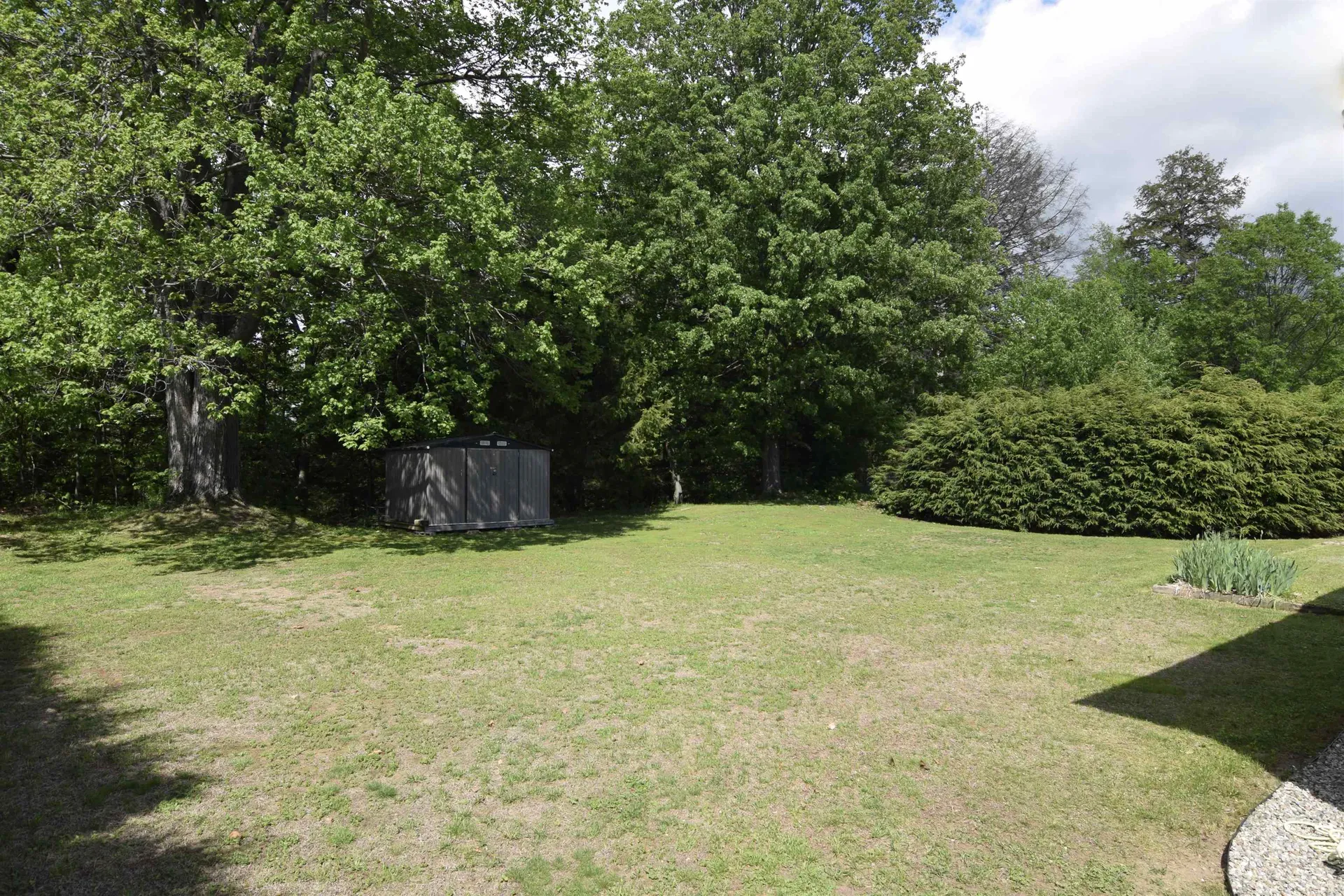 9 Wildwood Avenue Claremont NH 03743
