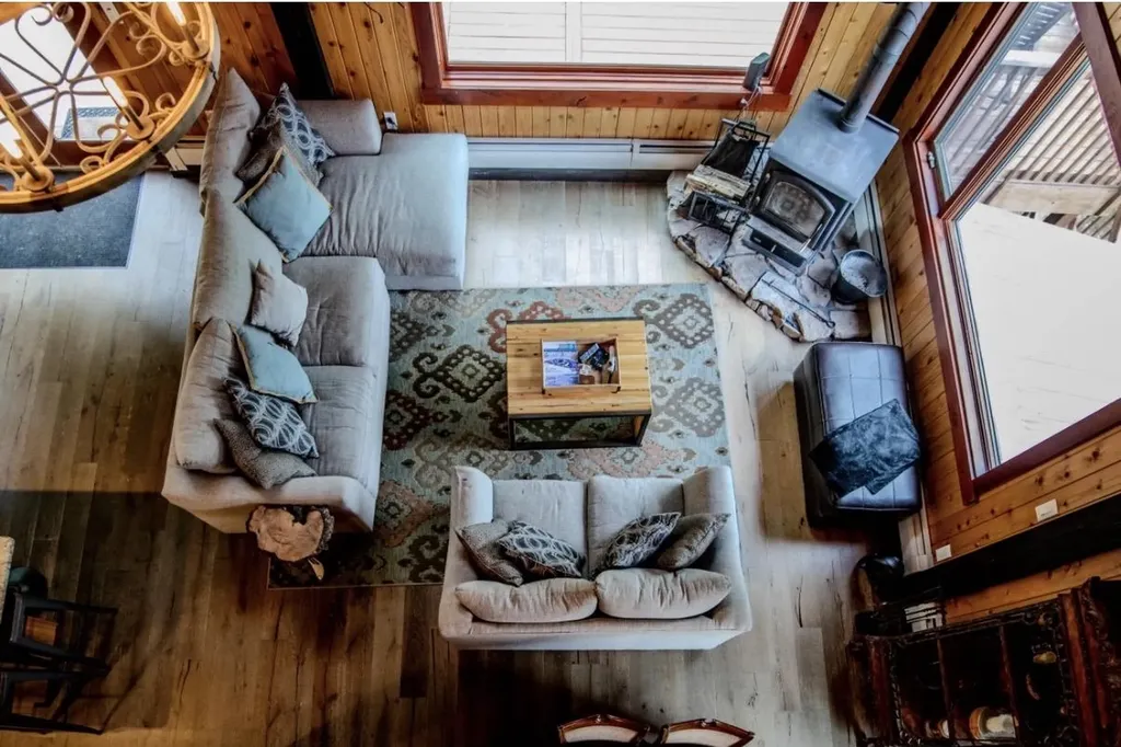 60 Bowlsville S Road Mount Holly VT 05758