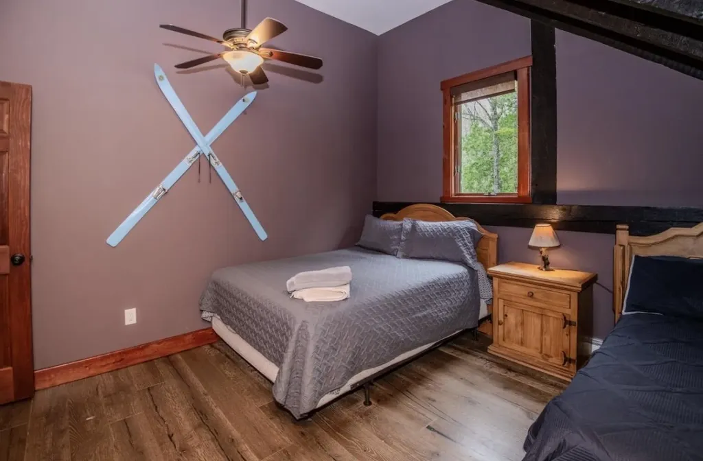 60 Bowlsville S Road Mount Holly VT 05758