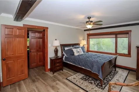 60 Bowlsville S Road Mount Holly VT 05758