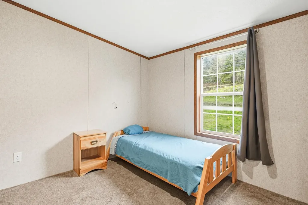 1174 Vt Route 102 Canaan VT 05903