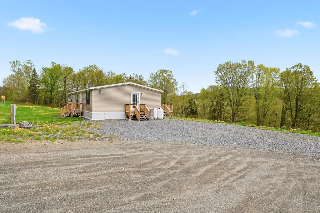 1174 Vt Route 102 Canaan VT 05903