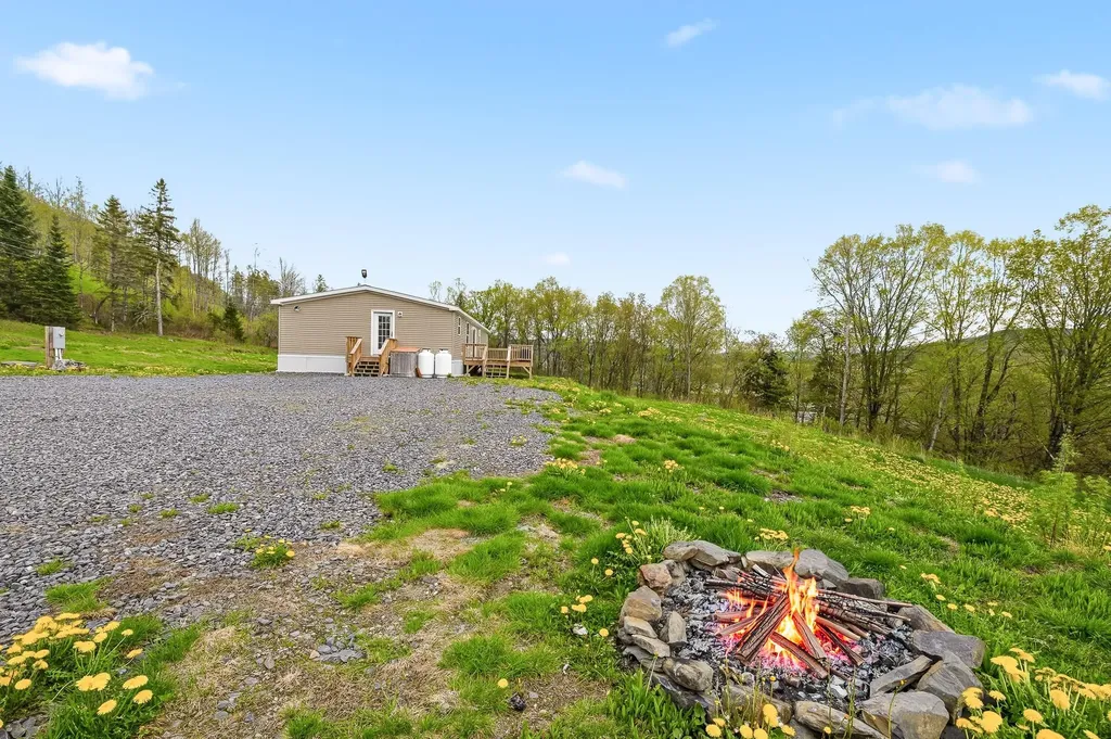 1174 Vt Route 102 Canaan VT 05903