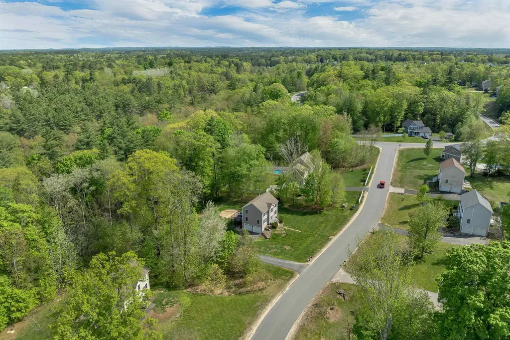 7 Cortland Drive Epping NH 03042