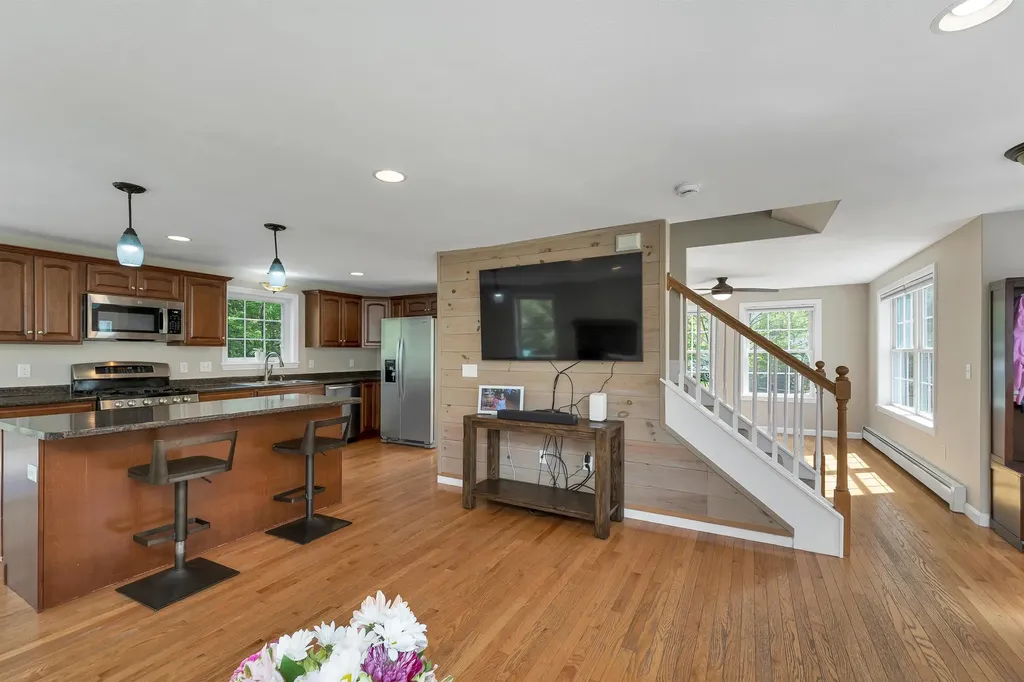 7 Cortland Drive Epping NH 03042