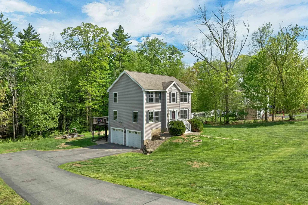 7 Cortland Drive Epping NH 03042