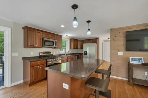 7 Cortland Drive Epping NH 03042