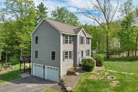 7 Cortland Drive Epping NH 03042