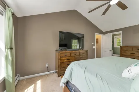 7 Cortland Drive Epping NH 03042
