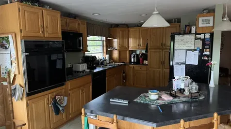 87 Stage Road Brookfield VT 05036