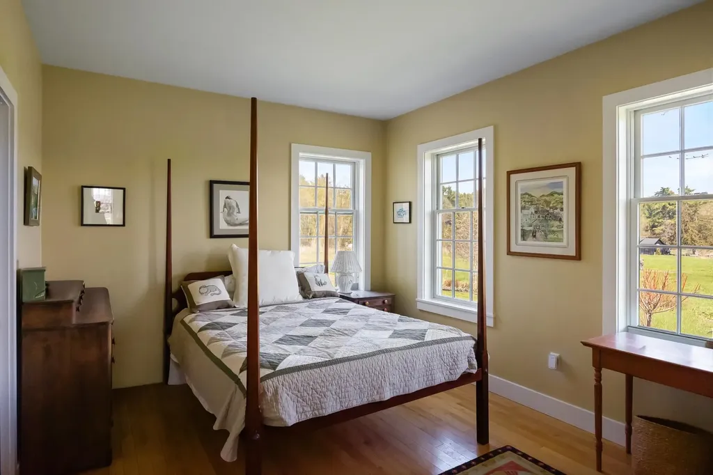 235 Primrose Lane Ferrisburgh VT 05456