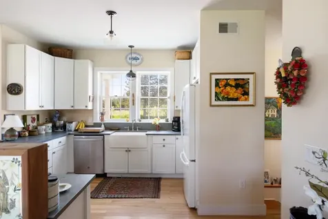 235 Primrose Lane Ferrisburgh VT 05456