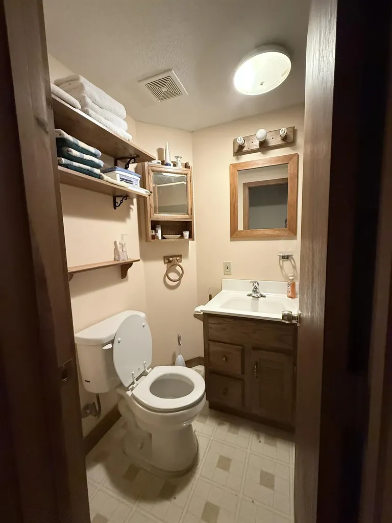 35 Andover Street Ludlow VT 05149