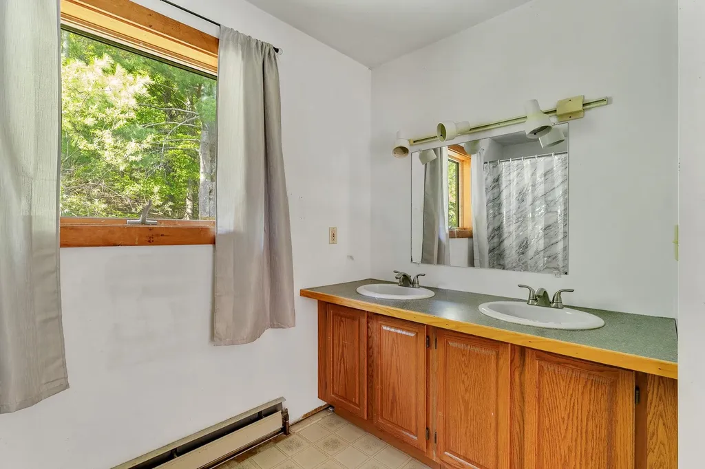 920 Quarterline Road Clarendon VT 05759