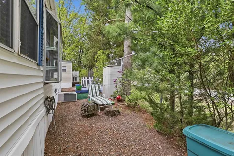 308 State Route 286 Seabrook NH 03874