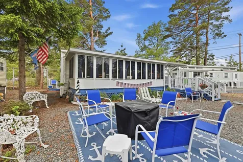 308 State Route 286 Seabrook NH 03874