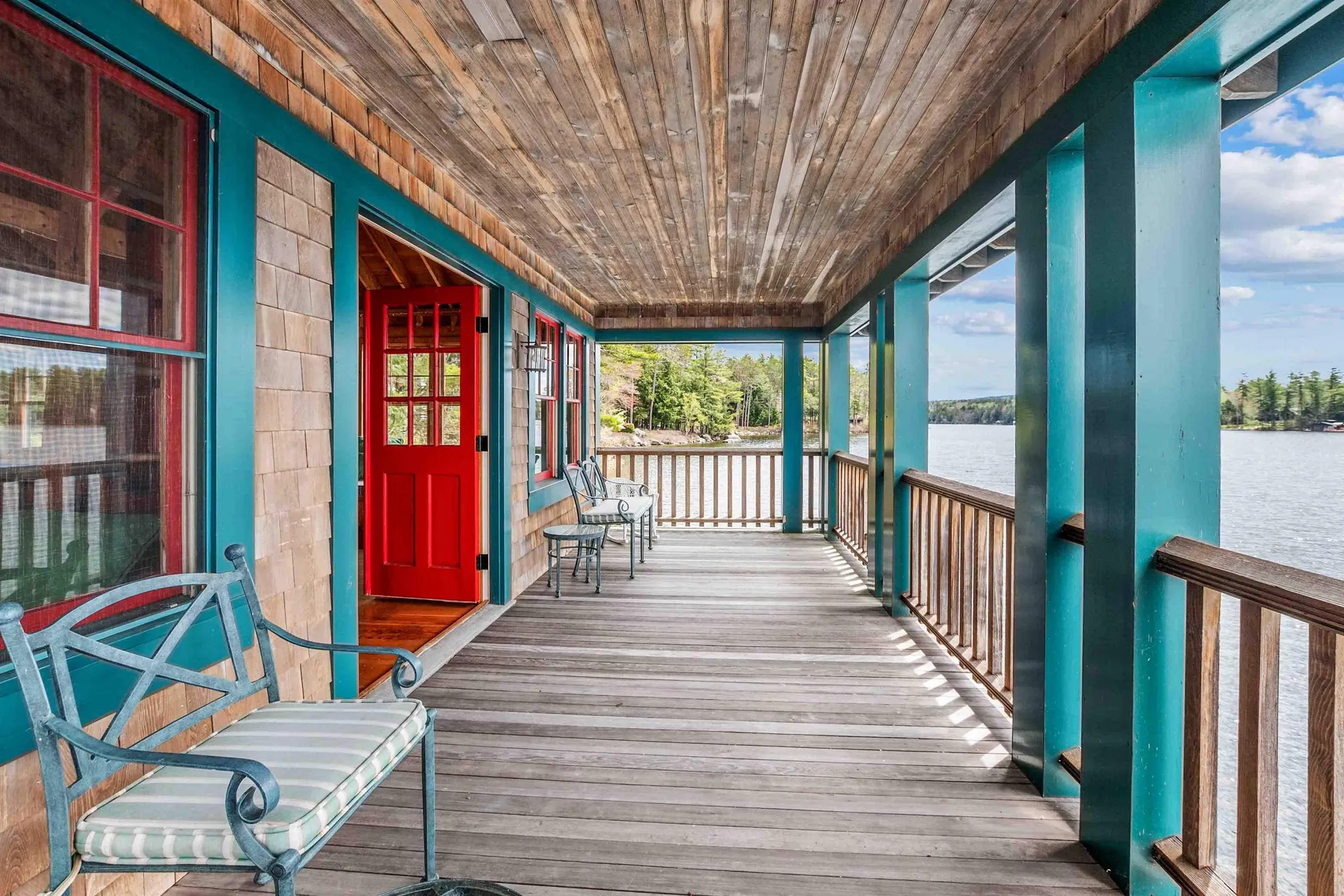 157 Pilothouse Road New London NH 03257