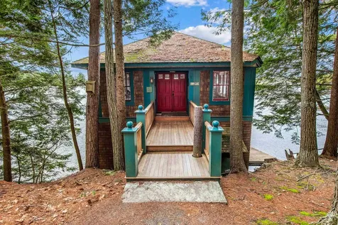 157 Pilothouse Road New London NH 03257