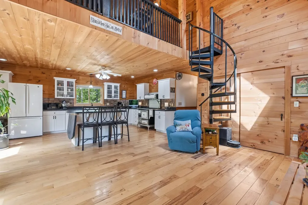 7 Smith Hill Road Ashland NH 03217