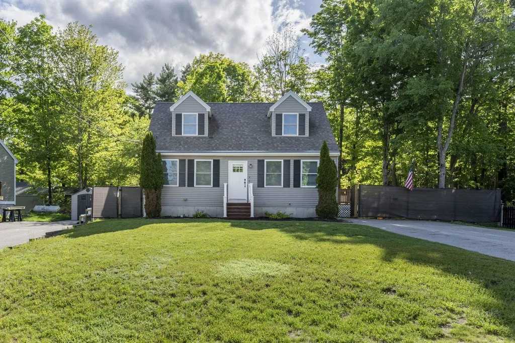 4 Morris Street Peterborough NH 03458