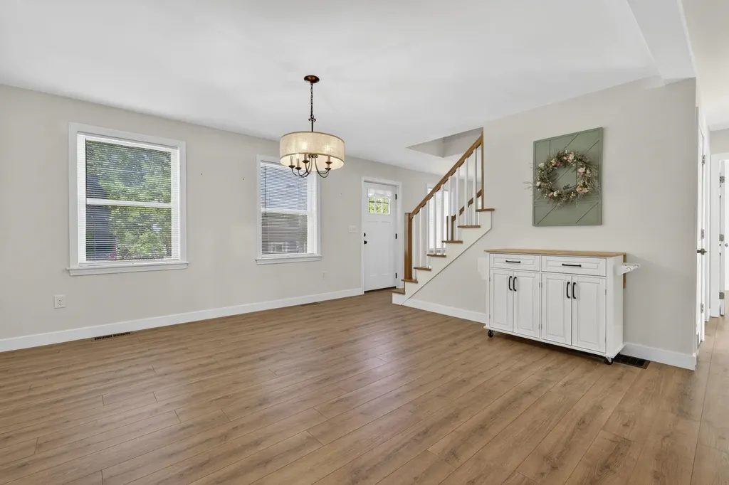 4 Morris Street Peterborough NH 03458