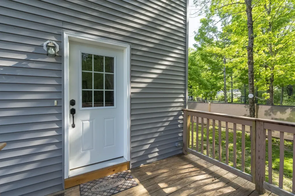 4 Morris Street Peterborough NH 03458