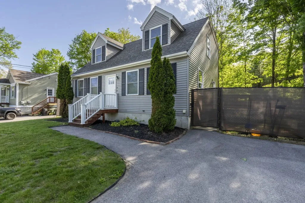 4 Morris Street Peterborough NH 03458