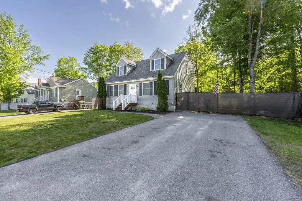 4 Morris Street Peterborough NH 03458