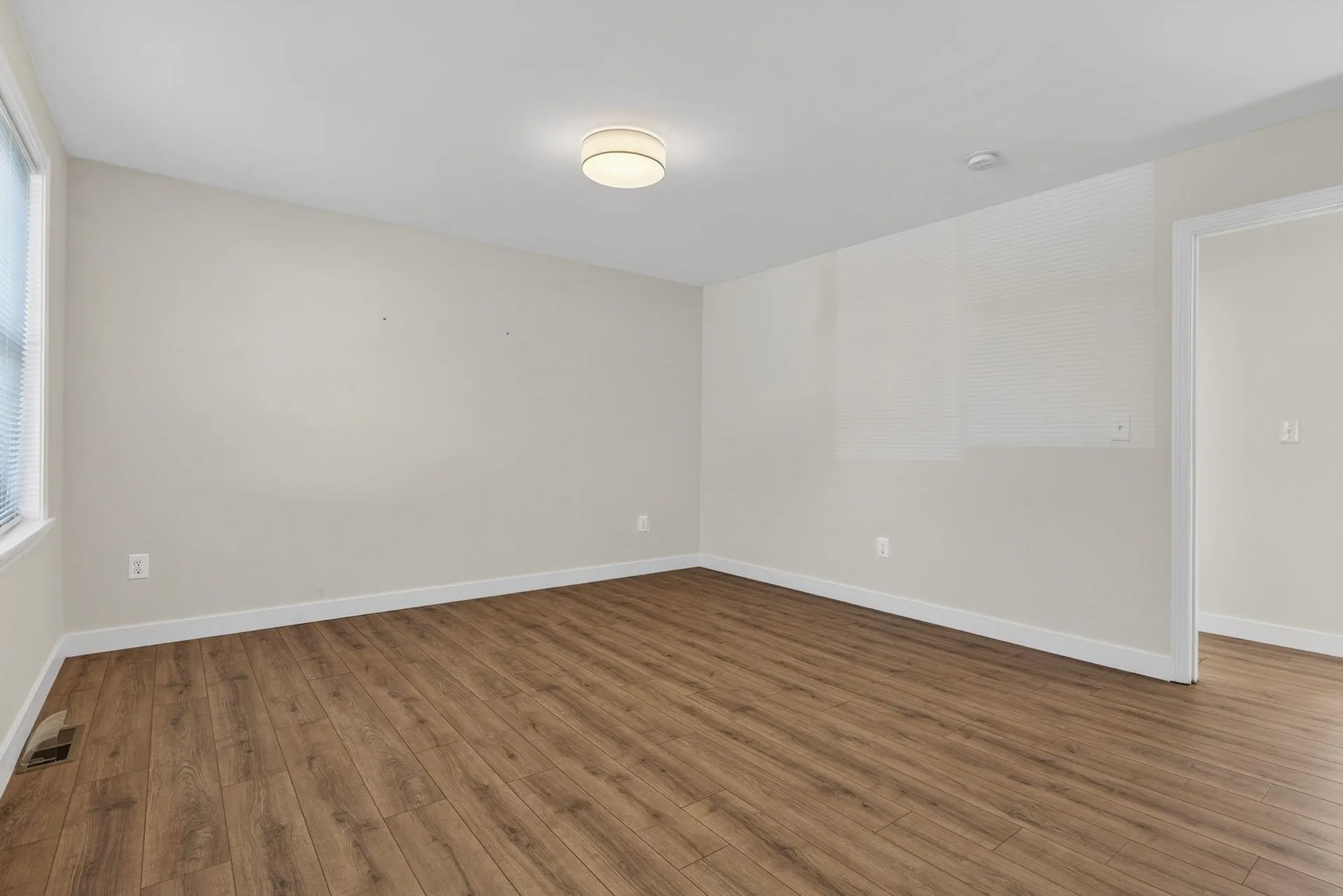 4 Morris Street Peterborough NH 03458