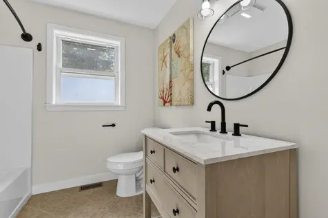 4 Morris Street Peterborough NH 03458