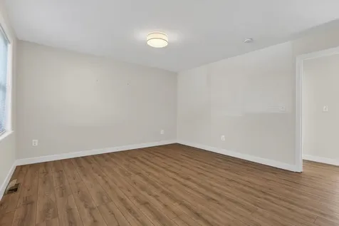4 Morris Street Peterborough NH 03458