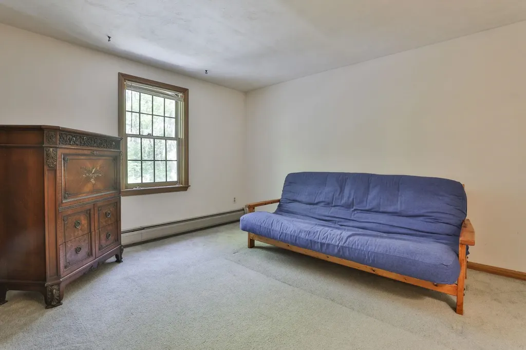 69 Stowell Road Bedford NH 03110