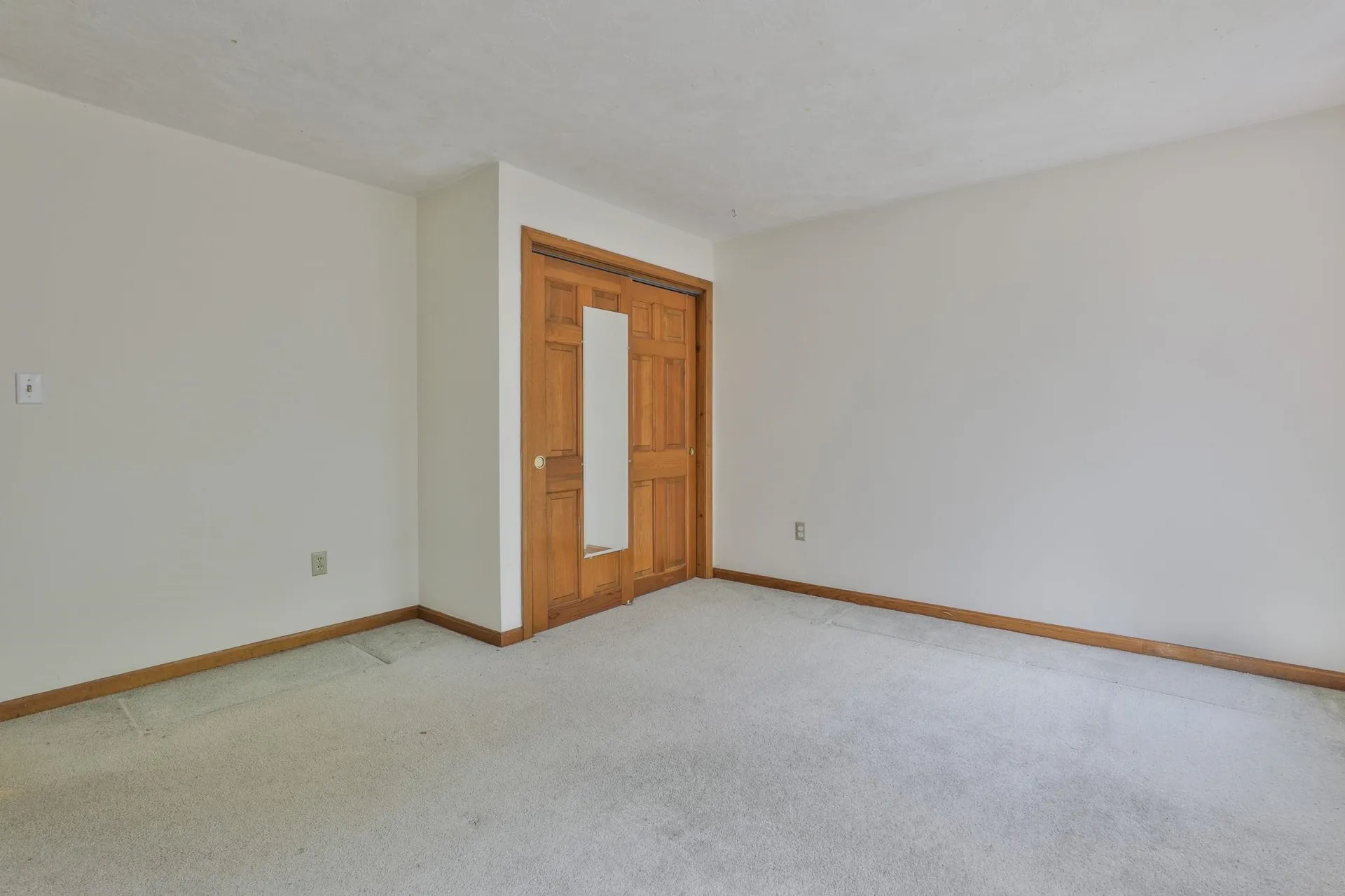 69 Stowell Road Bedford NH 03110