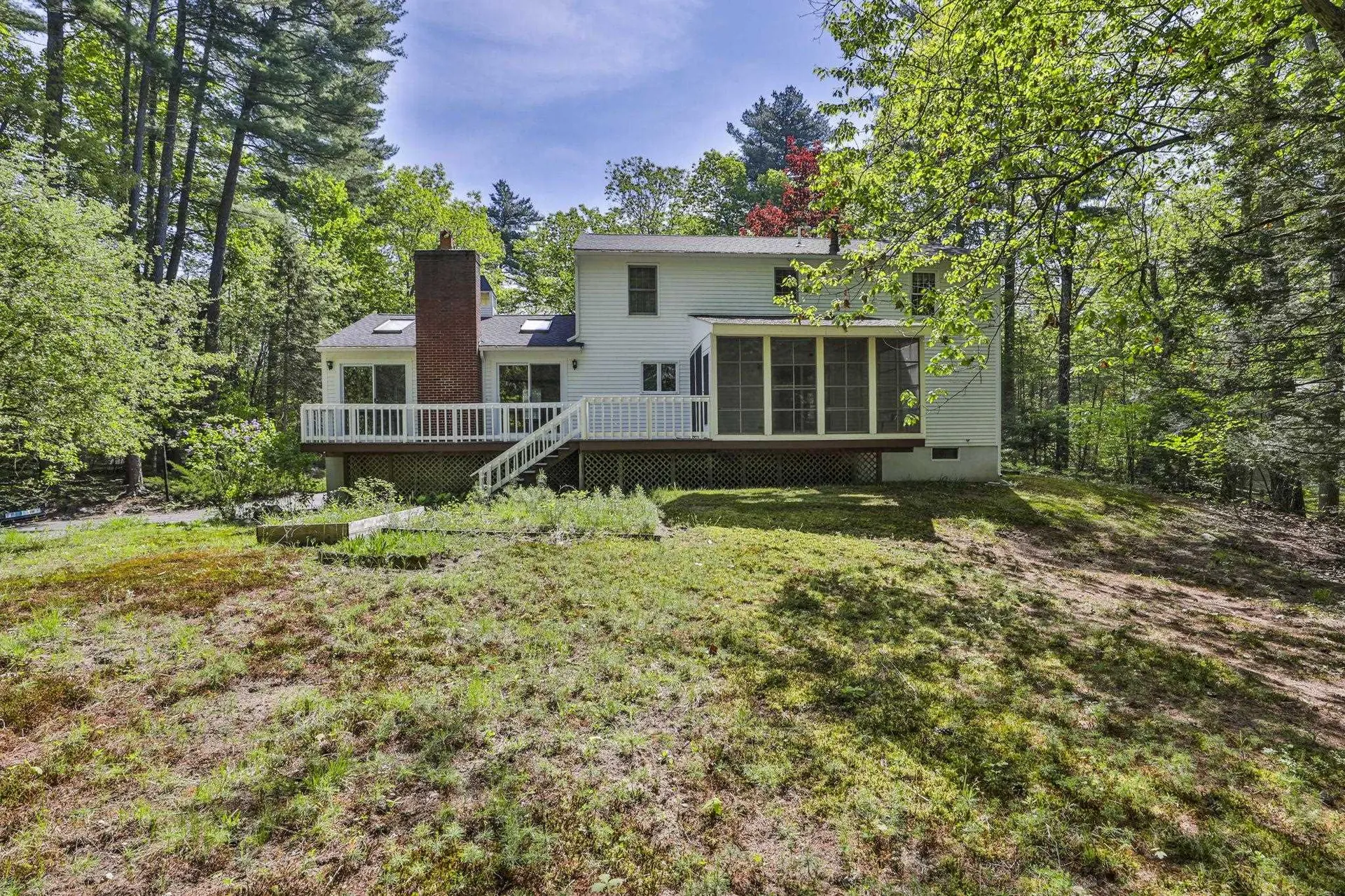 69 Stowell Road Bedford NH 03110